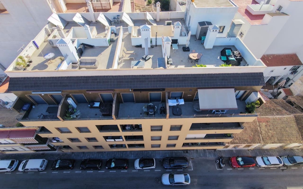 Estudio de 1 habitación en Torrevieja en venta - 105.000 € (Ref: 10116015)