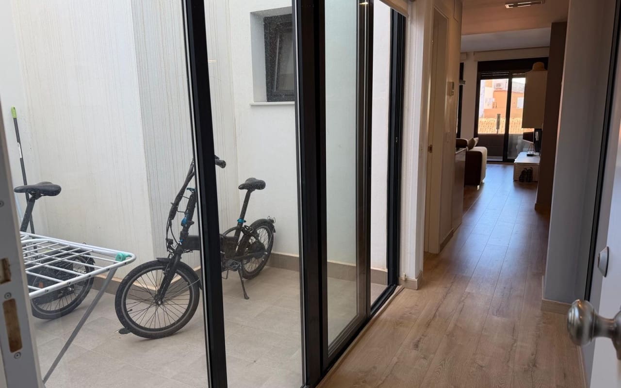 Estudio de 1 habitación en Torrevieja en venta - 105.000 € (Ref: 10116015)
