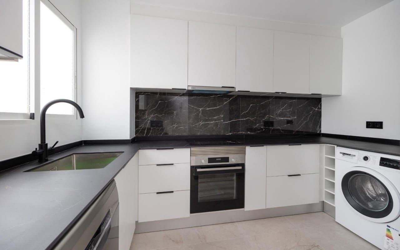 3 soverom Penthouse til salgs i Torrevieja - € 215 000 (Ref: 10154095)