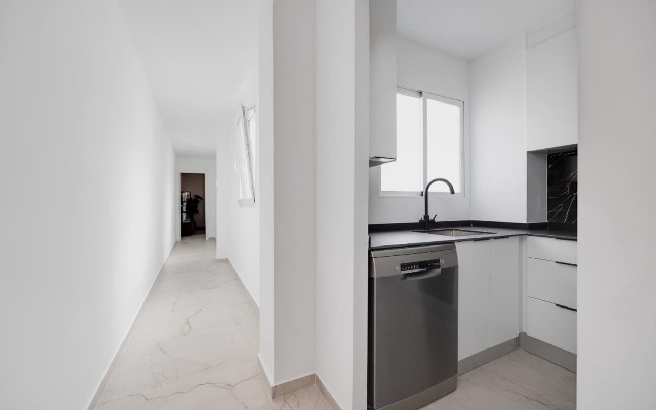 3 soverom Penthouse til salgs i Torrevieja - € 215 000 (Ref: 10154095)