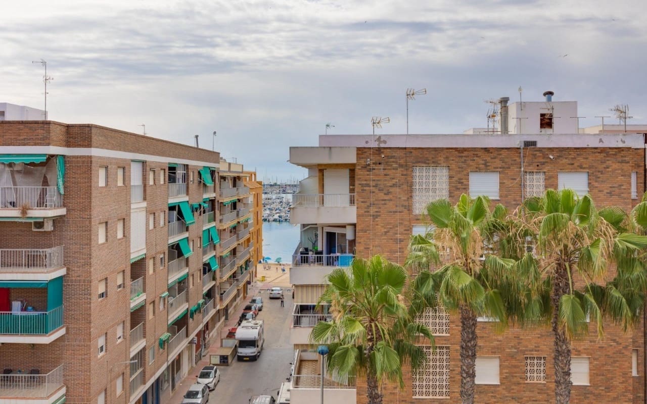 3 soverom Penthouse til salgs i Torrevieja - € 215 000 (Ref: 10154095)