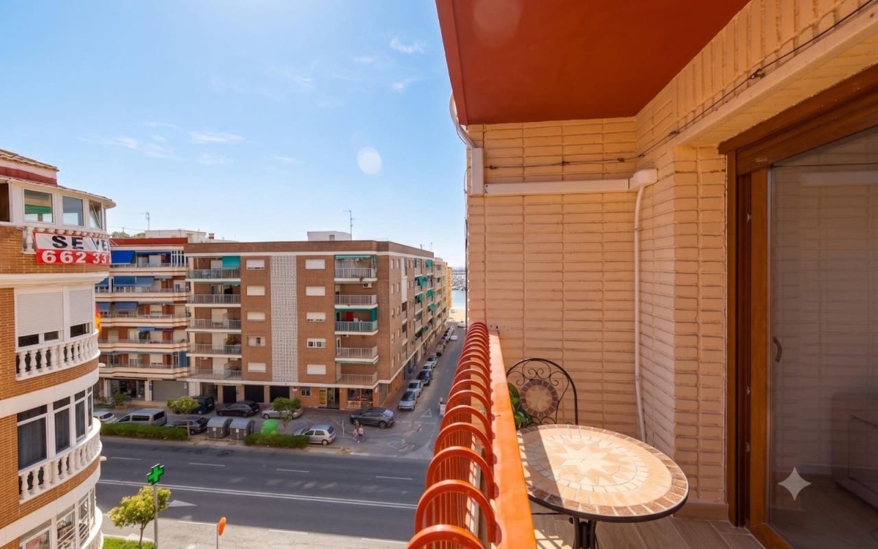3 soverom Penthouse til salgs i Torrevieja - € 215 000 (Ref: 10154095)