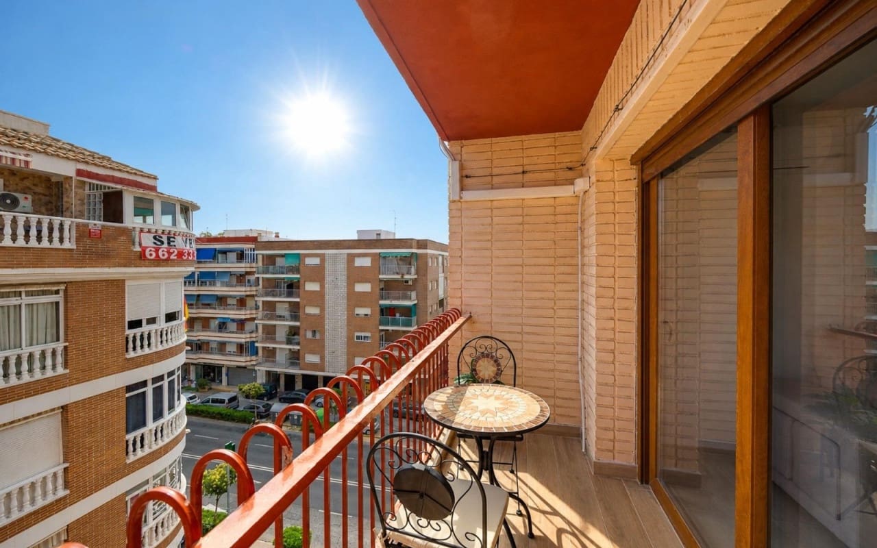 3 soverom Penthouse til salgs i Torrevieja - € 215 000 (Ref: 10154095)