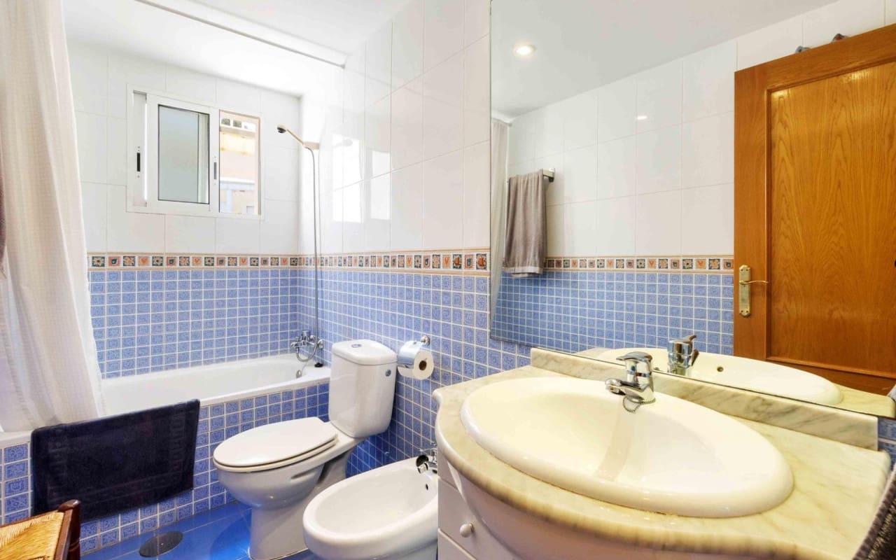 3 bedroom Beach Apartment for sale in Campoamor with pool - € 375,000 (Ref: 8354866)