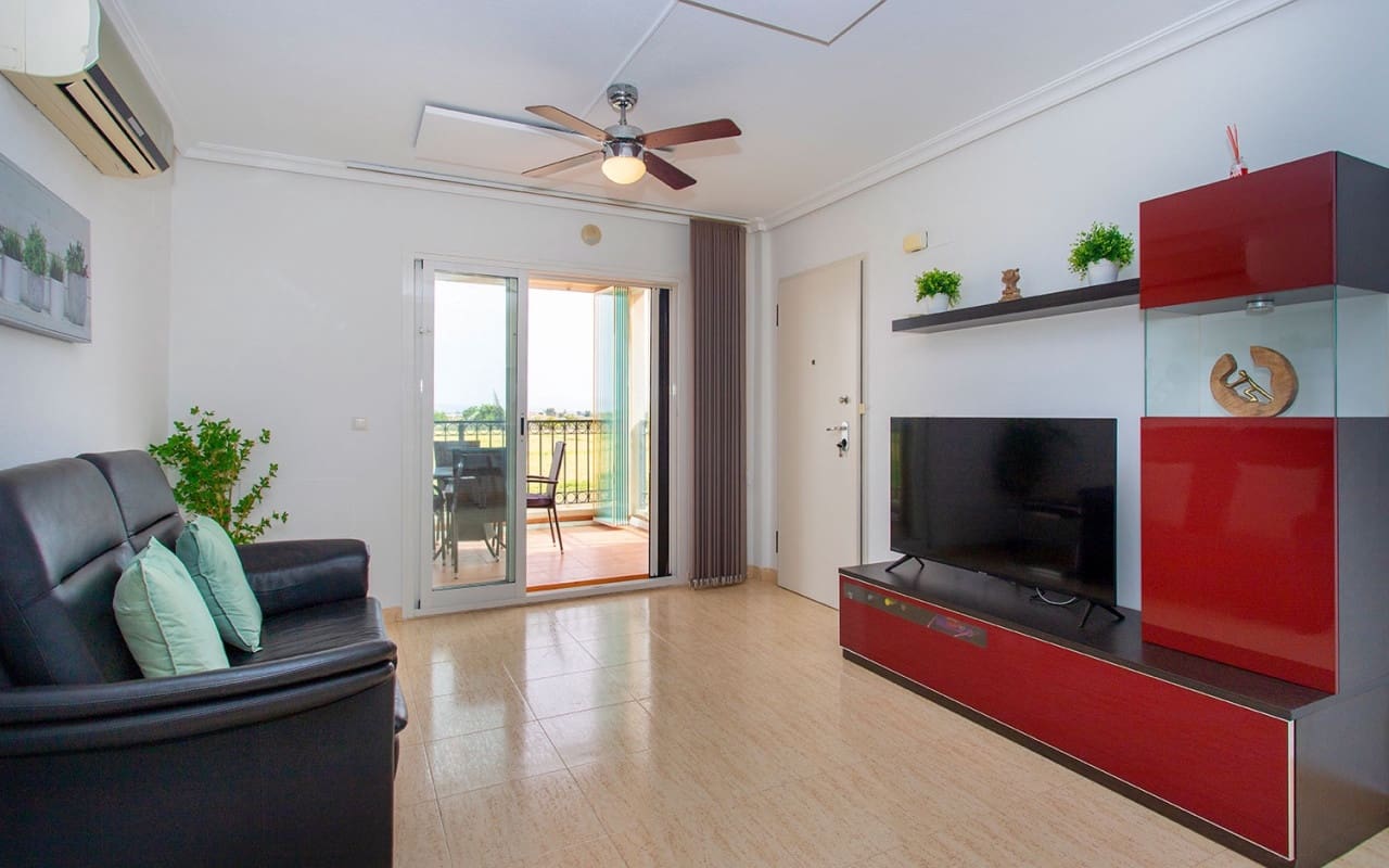 Appartement de 2 chambres à louer à Daya Vieja avec piscine - 750 € (Ref: 8366268)