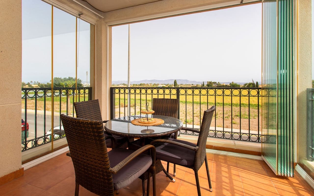 Appartement de 2 chambres à louer à Daya Vieja avec piscine - 750 € (Ref: 8366268)