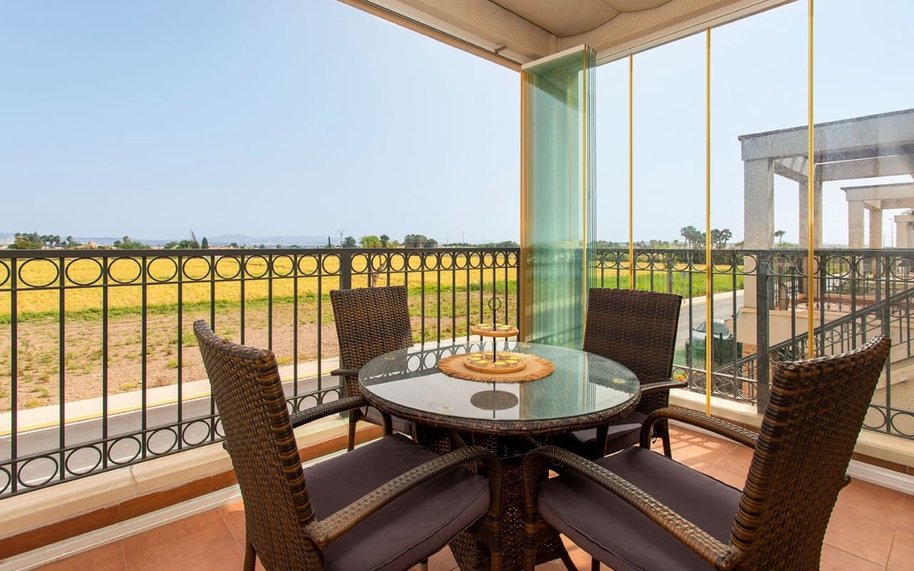 Appartement de 2 chambres à louer à Daya Vieja avec piscine - 750 € (Ref: 8366268)