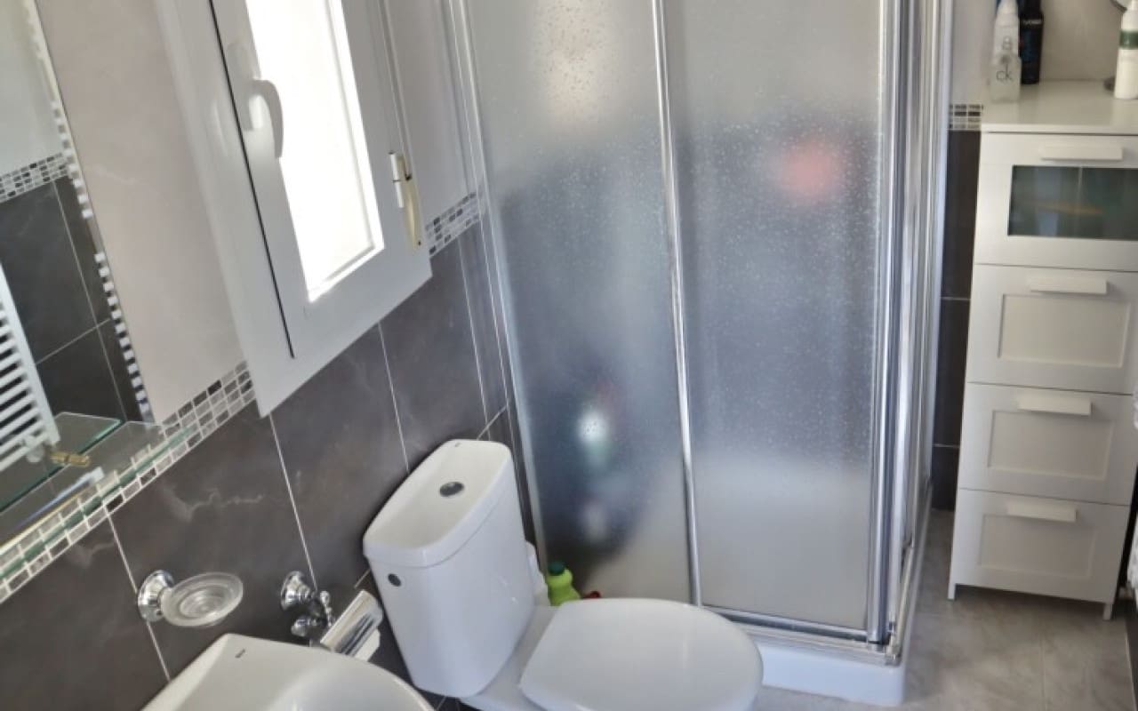 Villa/Maison de 2 chambres à louer à Rojales avec piscine - 900 € (Ref: 8404282)