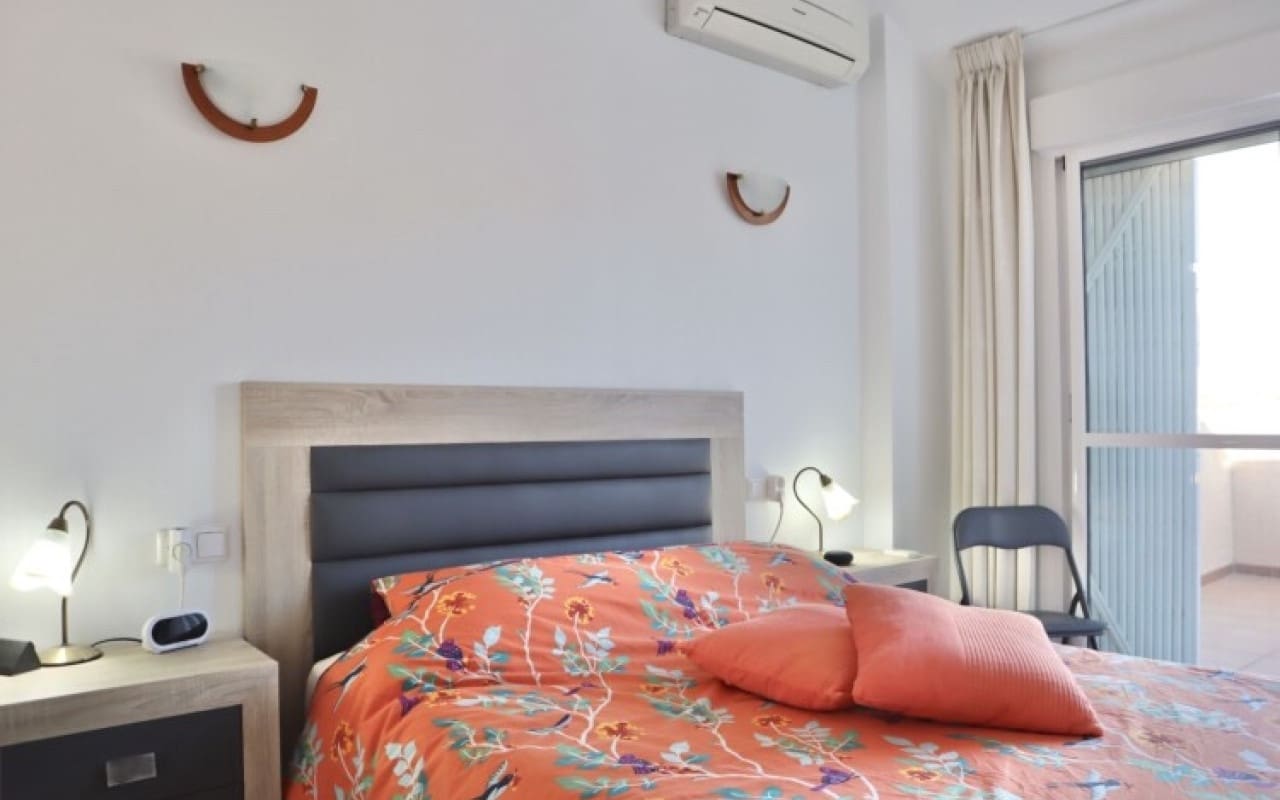 Villa/Maison de 2 chambres à louer à Rojales avec piscine - 900 € (Ref: 8404282)