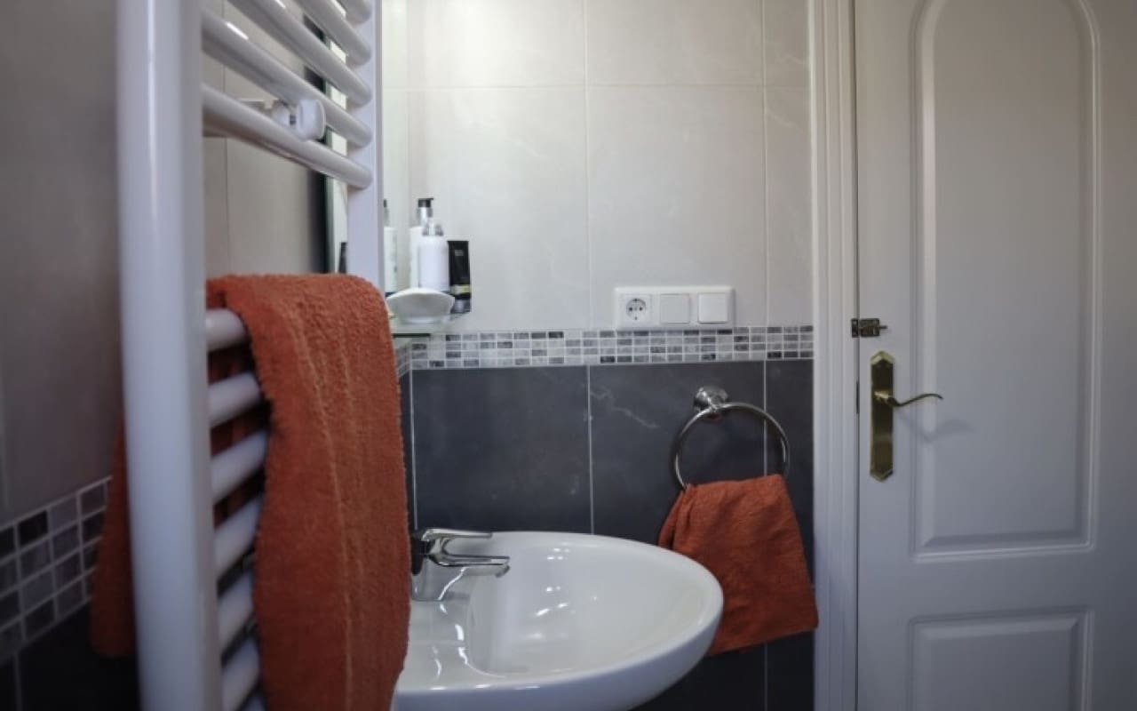 Villa/Maison de 2 chambres à louer à Rojales avec piscine - 900 € (Ref: 8404282)