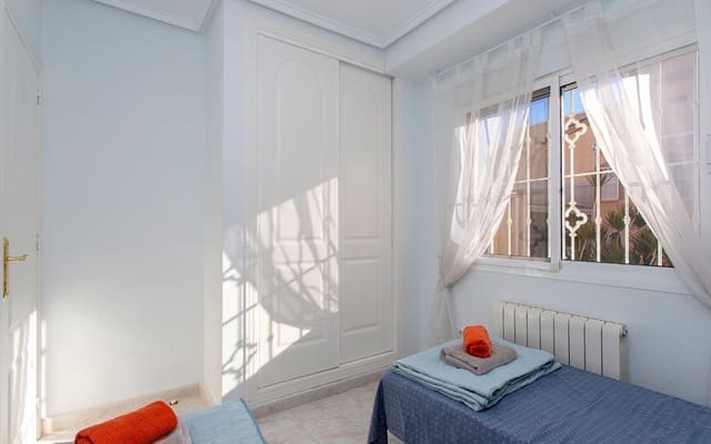 Villa/Maison de 2 chambres à louer à Ciudad Quesada, Rojales avec piscine - 900 € (Ref: 8404282)