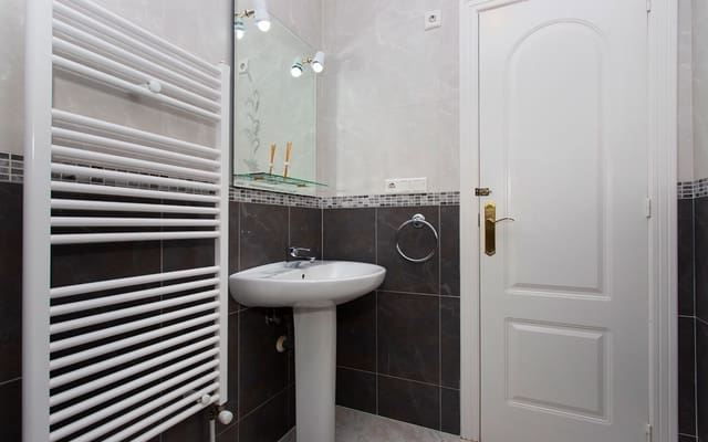 Villa/Maison de 2 chambres à louer à Ciudad Quesada, Rojales avec piscine - 900 € (Ref: 8404282)