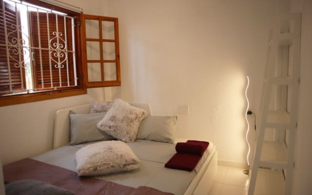 2 sypialnia Dom do wynajęcia w Playa de los Locos, Torrevieja z basenem - 875 € (Ref: 8425257)