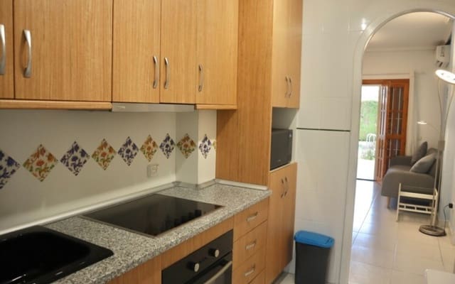 2 sypialnia Dom do wynajęcia w Playa de los Locos, Torrevieja z basenem - 875 € (Ref: 8425257)