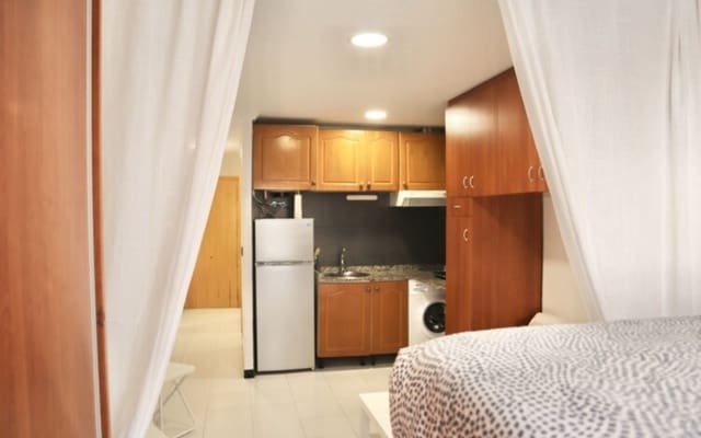 Estúdio para arrendar em Playa de los Locos, Torrevieja com piscina - 450 € (Ref: 8427706)