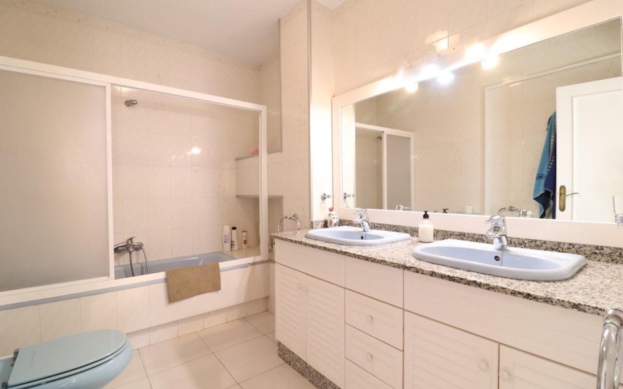 5 sovrum Villa till salu i Cabo Roig med pool - 760 000 € (Ref: 8534409)