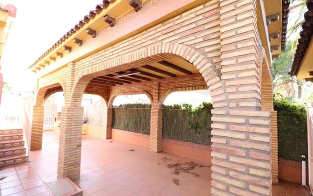 5 soveværelse Villa til salg i Cabo Roig, Orihuela med swimmingpool - € 760.000 (Ref: 8534409)