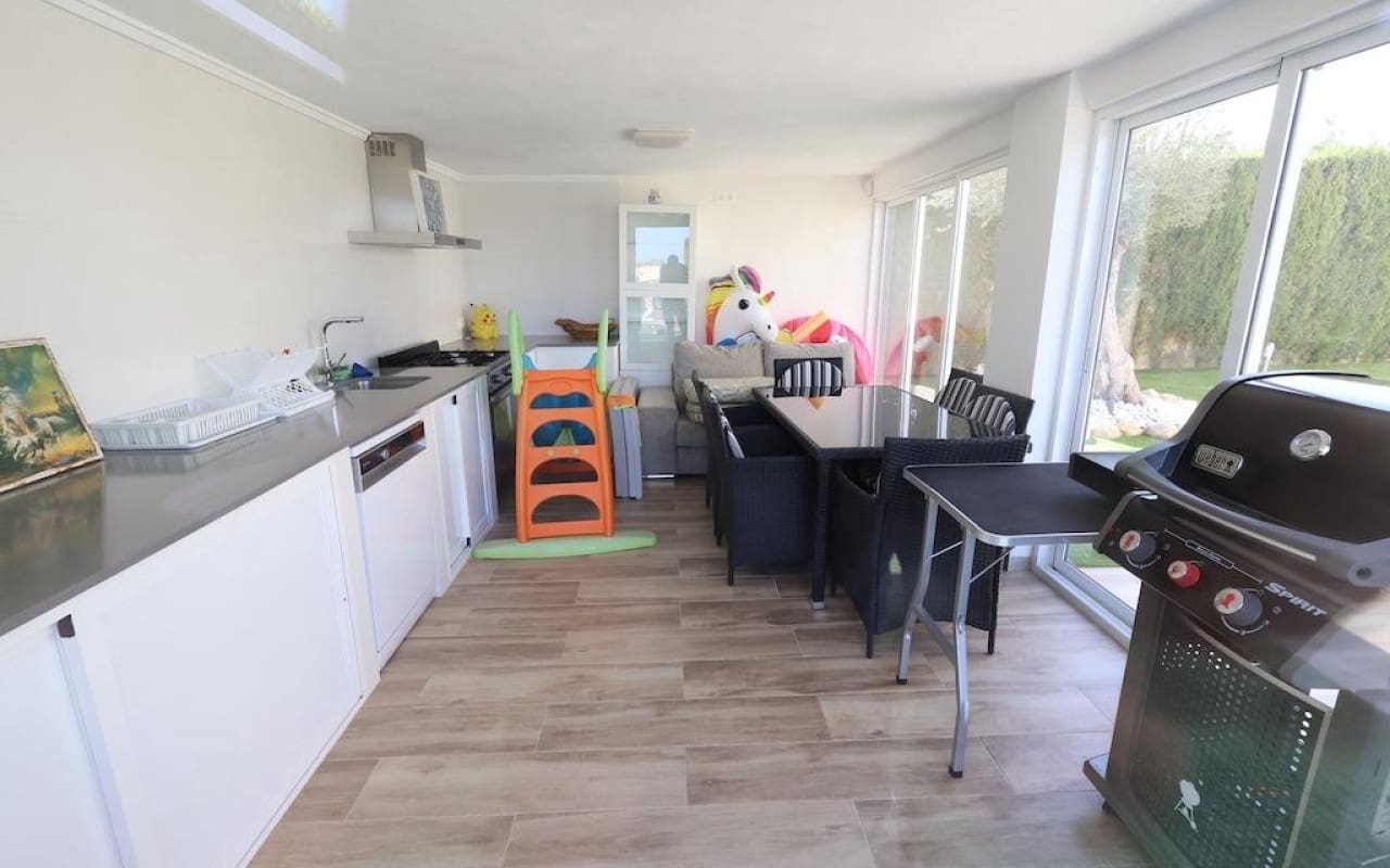 Chalet de 5 habitaciones en Ciudad Quesada en venta - 860.000 € (Ref: 8534411)