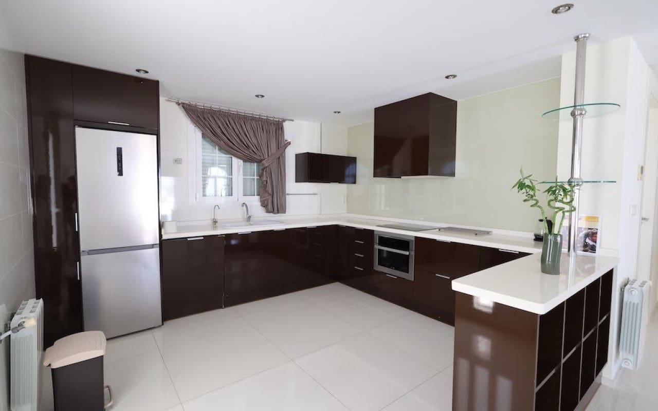 Chalet de 5 habitaciones en Ciudad Quesada en venta - 860.000 € (Ref: 8534411)