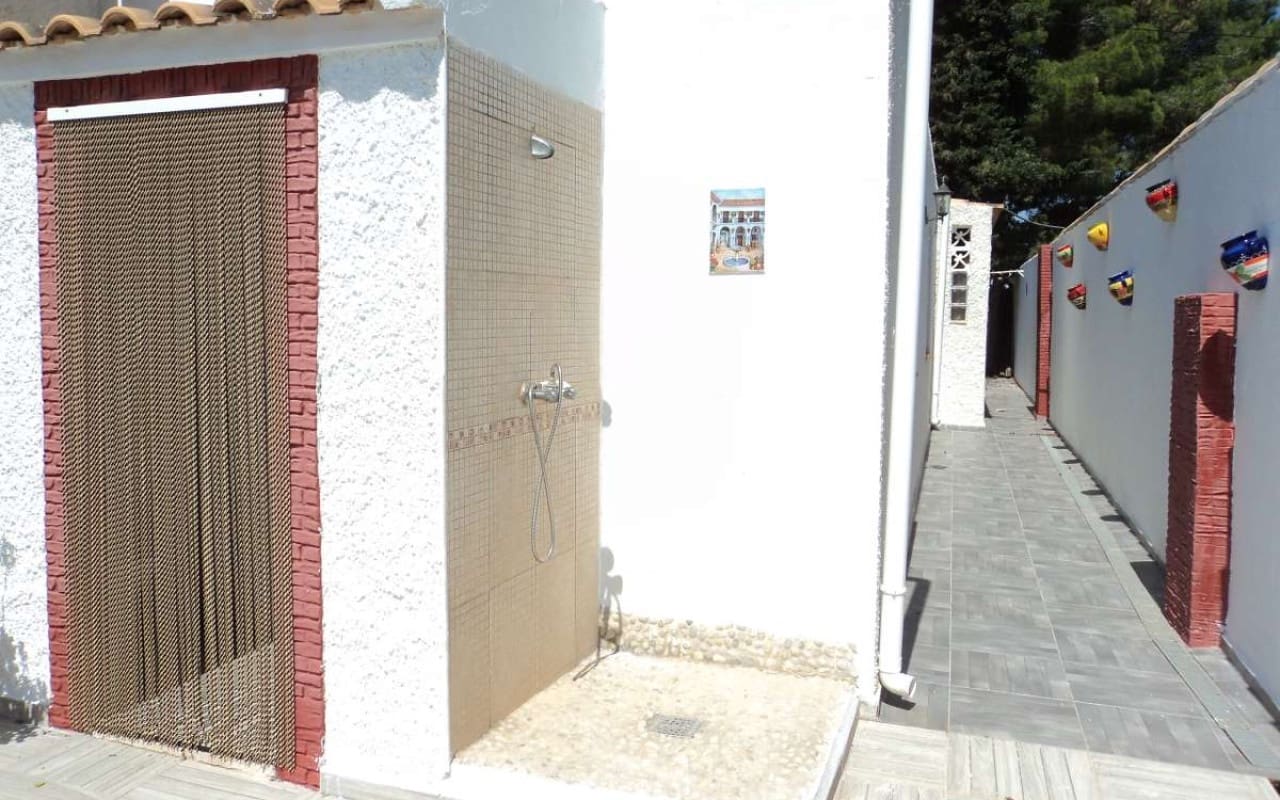 9 makuuhuone Huvila myytävänä paikassa Orihuela Costa mukana uima-altaan - 690 000 € (Ref: 8580345)