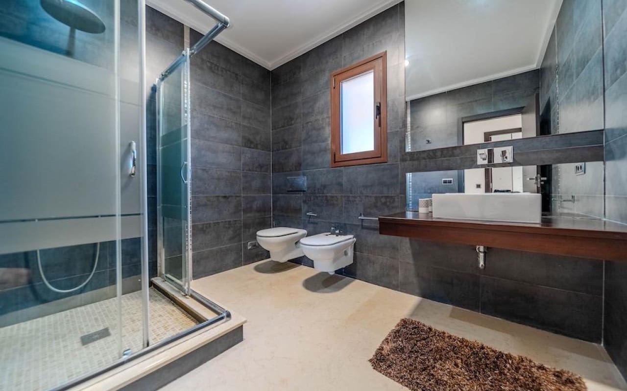 5 soverom Villa til salgs i Cabo Roig med svømmebasseng - € 1 995 000 (Ref: 8580351)