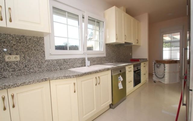 4 sypialnia Willa na sprzedaż w Cabo Roig, Orihuela z basenem - 910 000 € (Ref: 8580354)