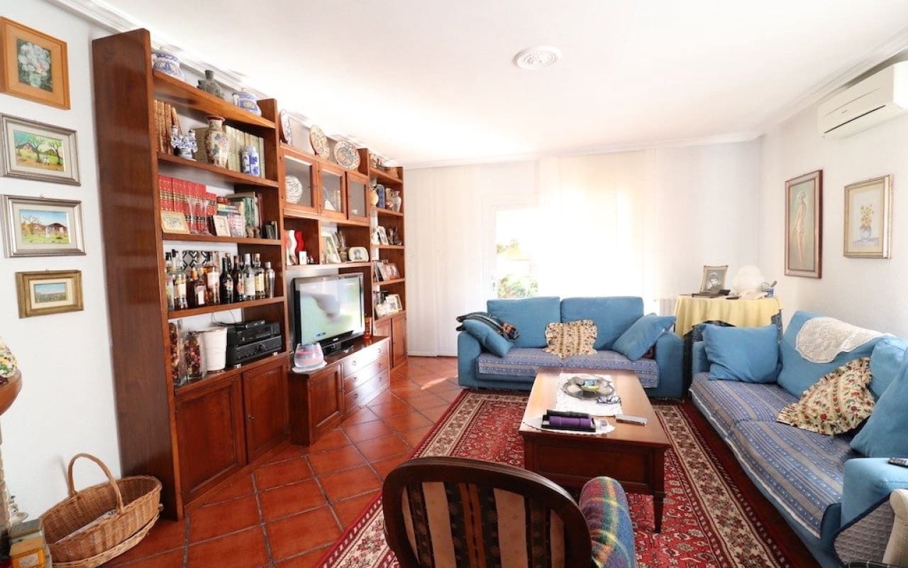 5 sovrum Villa till salu i El Chaparral med pool - 780 000 € (Ref: 8580357)