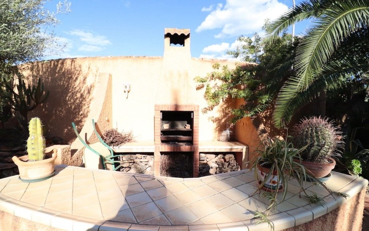 5 sovrum Villa till salu i El Chaparral med pool - 780 000 € (Ref: 8580357)