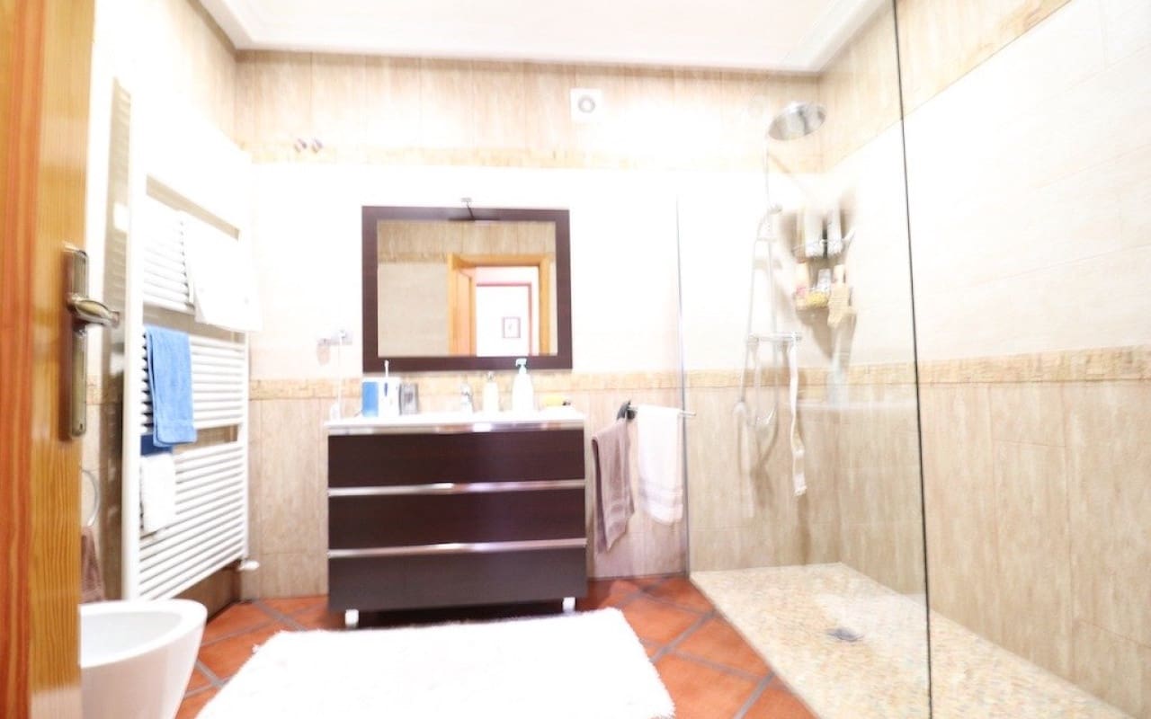 5 sovrum Villa till salu i El Chaparral med pool - 780 000 € (Ref: 8580357)