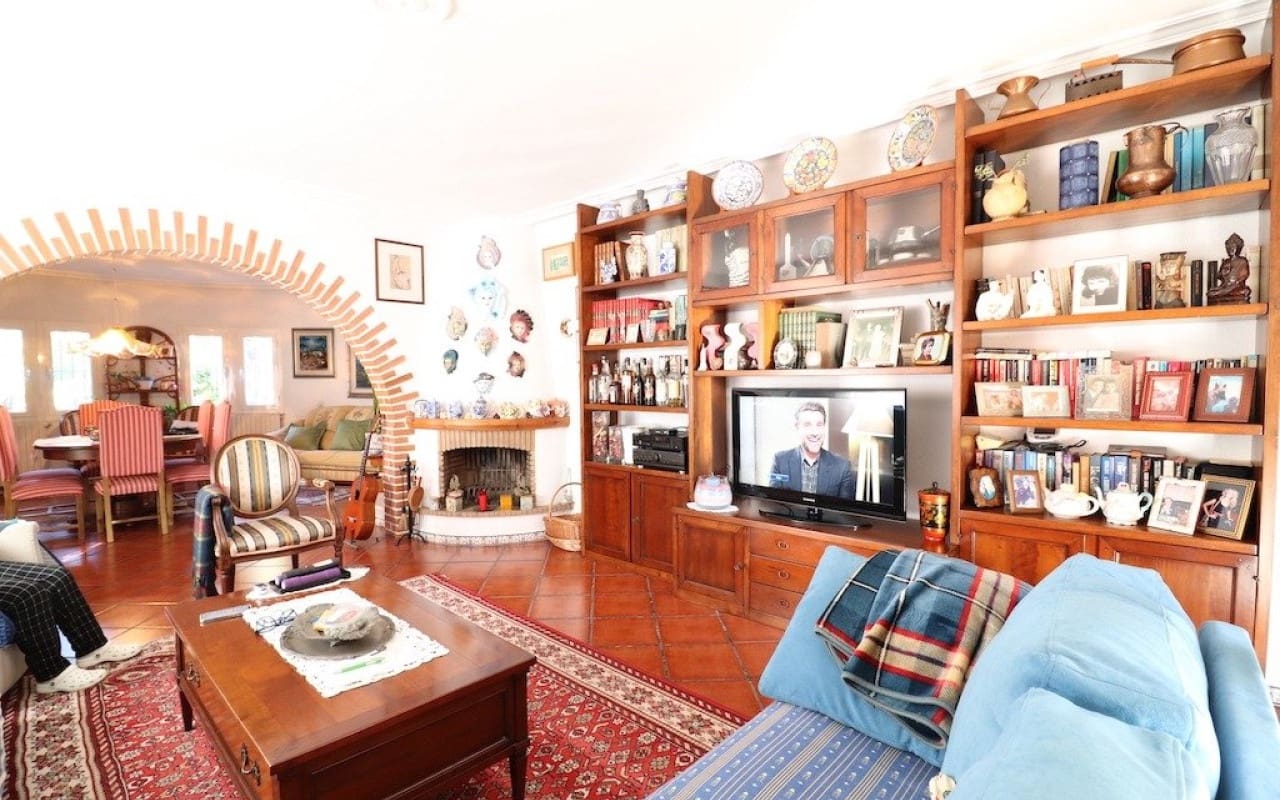 5 sovrum Villa till salu i El Chaparral med pool - 780 000 € (Ref: 8580357)