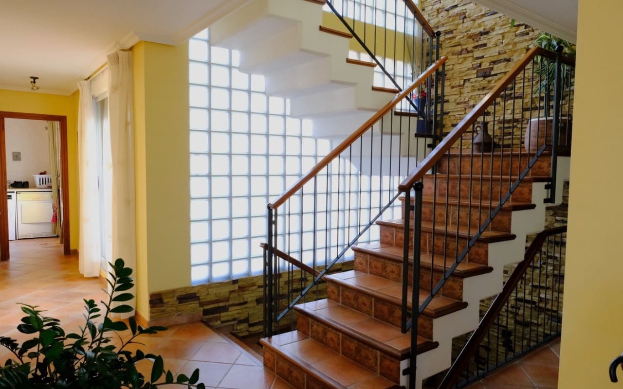 4 bedroom Villa for sale in Orihuela - € 675,000 (Ref: 8633678)