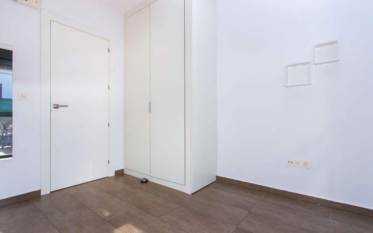 3 soveværelse Villa til leje i Algorfa med swimmingpool - € 1.750 (Ref: 8633796)