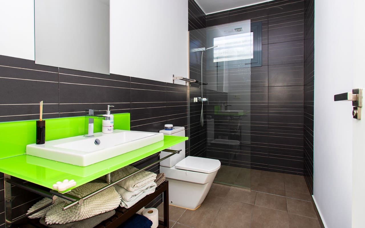 3 soveværelse Villa til leje i Algorfa med swimmingpool - € 1.750 (Ref: 8633796)