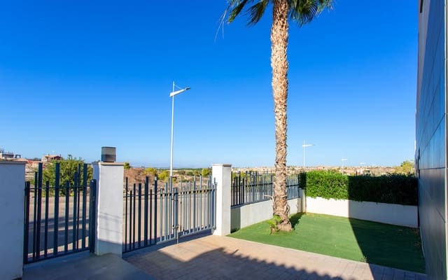 3 slaapkamer Villa te huur in Algorfa met zwembad - € 1.750 (Ref: 8633796)