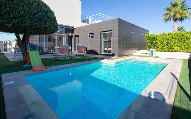 3 slaapkamer Villa te huur in Algorfa met zwembad - € 1.750 (Ref: 8633796)