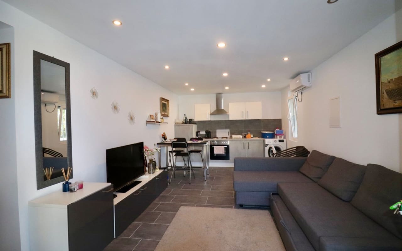 3 bedroom Villa for sale in Ciudad Quesada with pool - € 285,000 (Ref: 8648330)