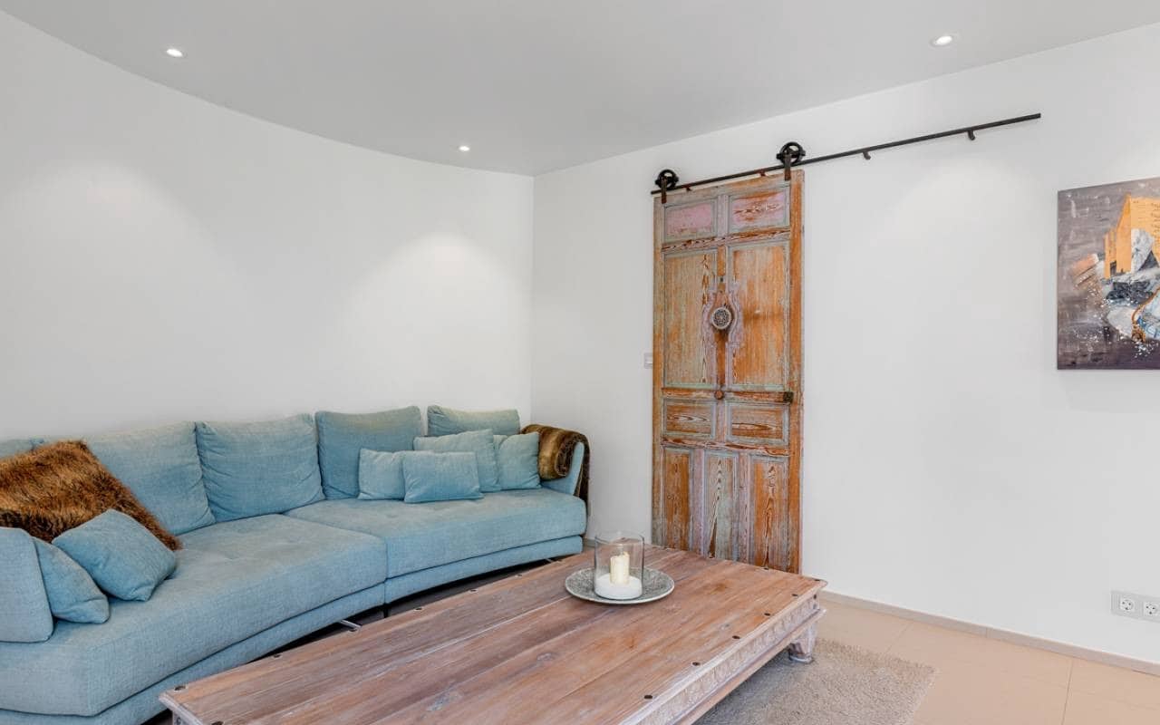 4 makuuhuone Huvila myytävänä paikassa Ciudad Quesada mukana uima-altaan - 1 499 999 € (Ref: 8666720)