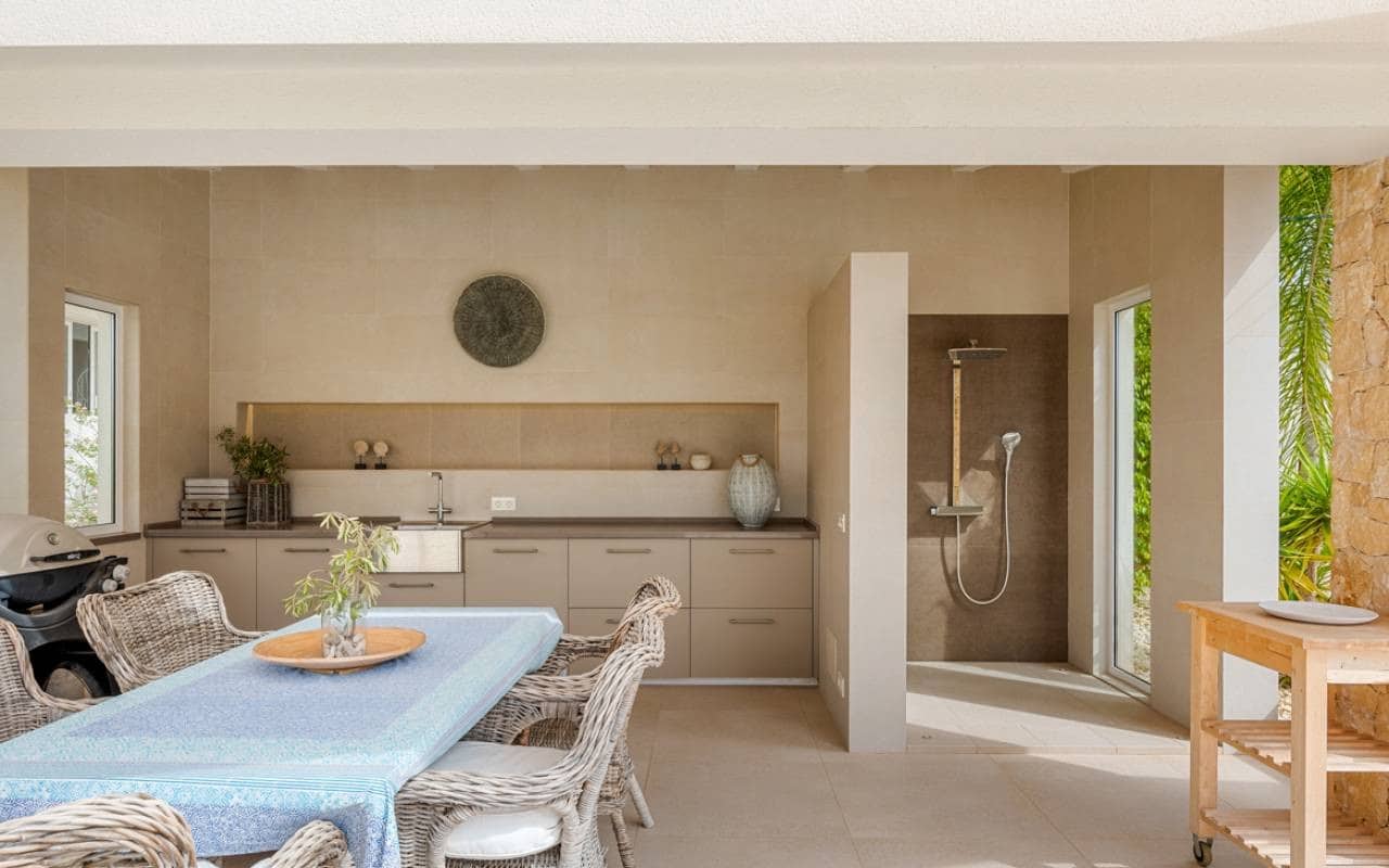 4 makuuhuone Huvila myytävänä paikassa Ciudad Quesada mukana uima-altaan - 1 499 999 € (Ref: 8666720)