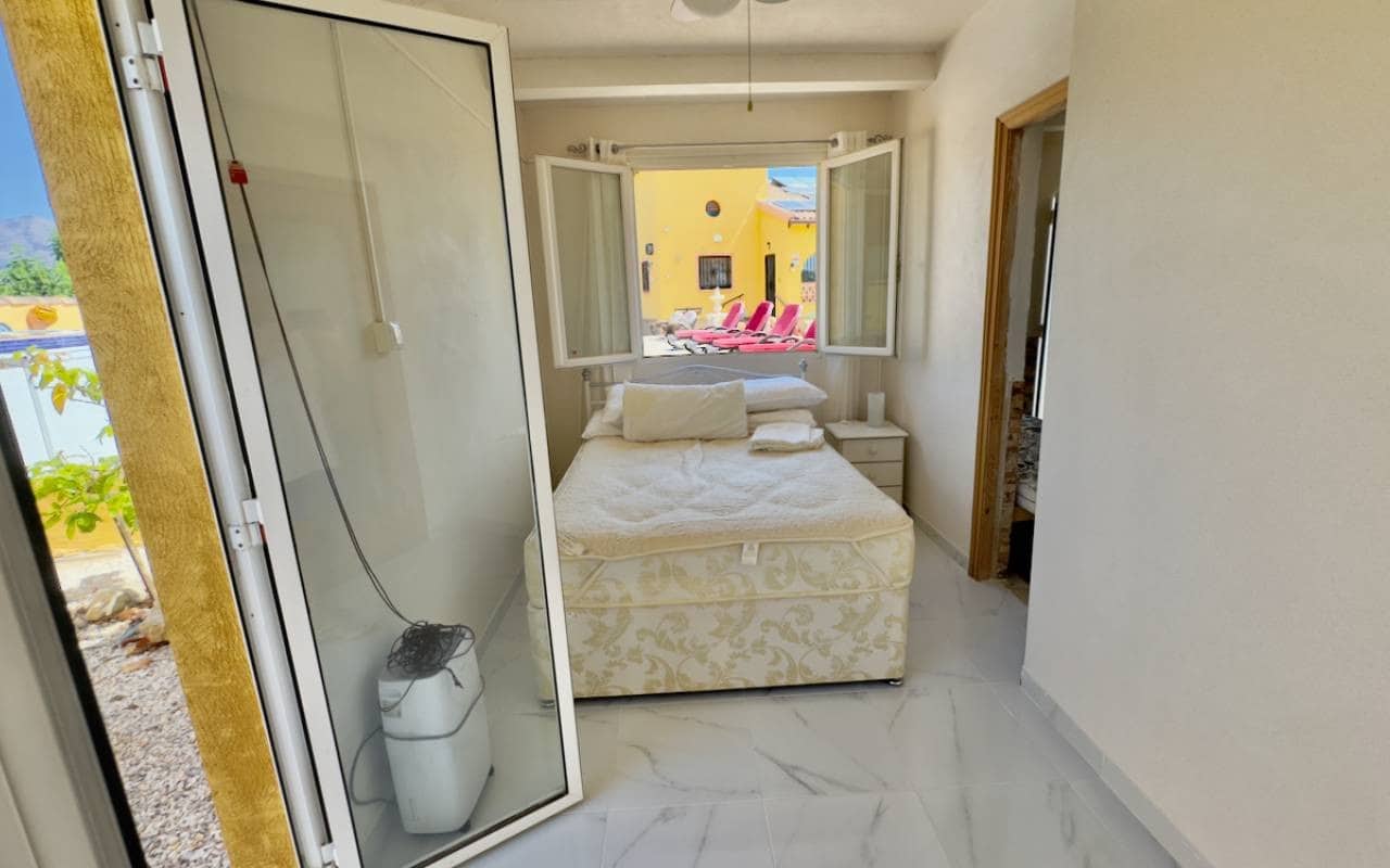 3 soverom Finca/Herregård til salgs i Orihuela med svømmebasseng - € 430 000 (Ref: 8687978)