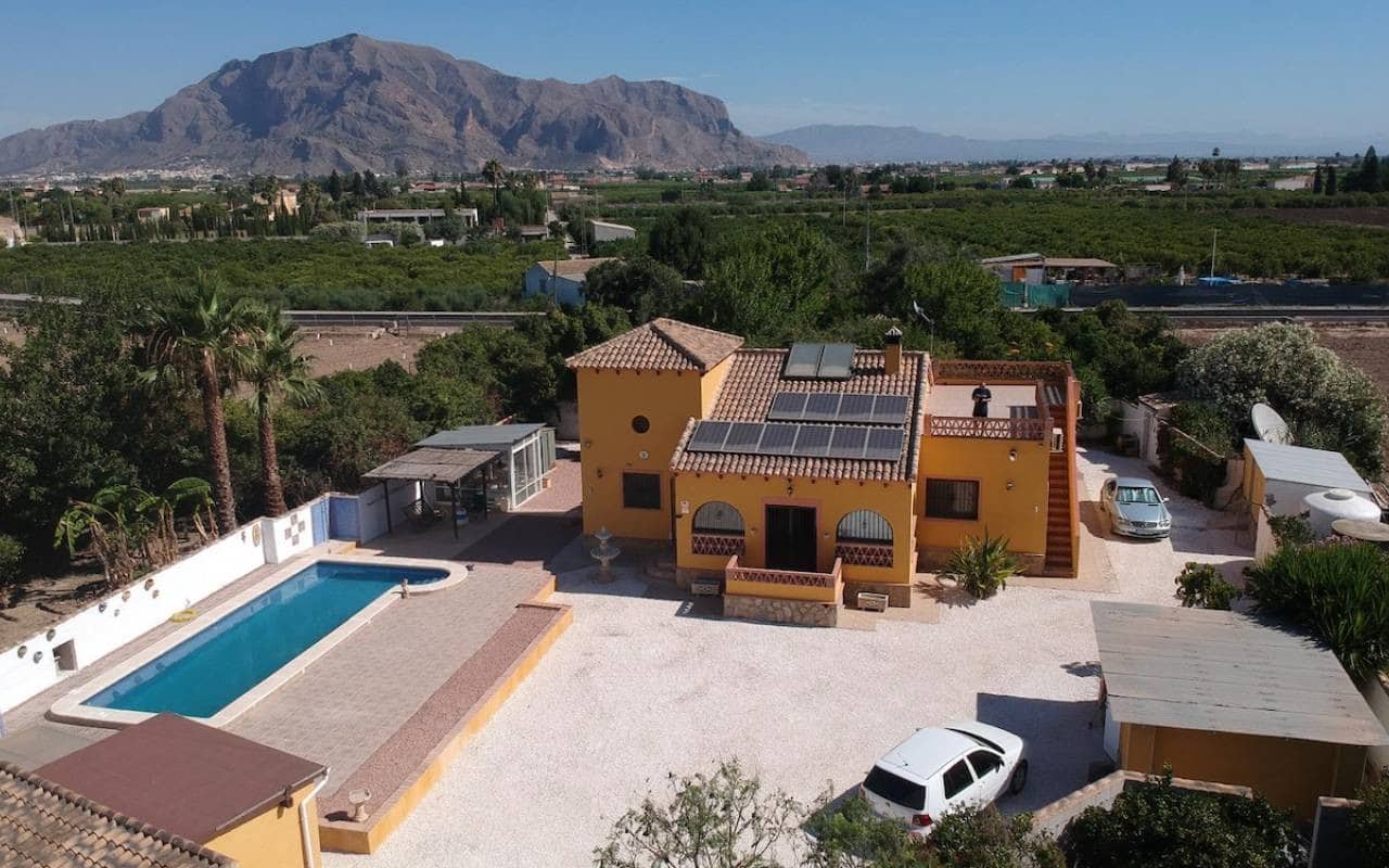 3 soverom Finca/Herregård til salgs i Orihuela med svømmebasseng - € 430 000 (Ref: 8687978)