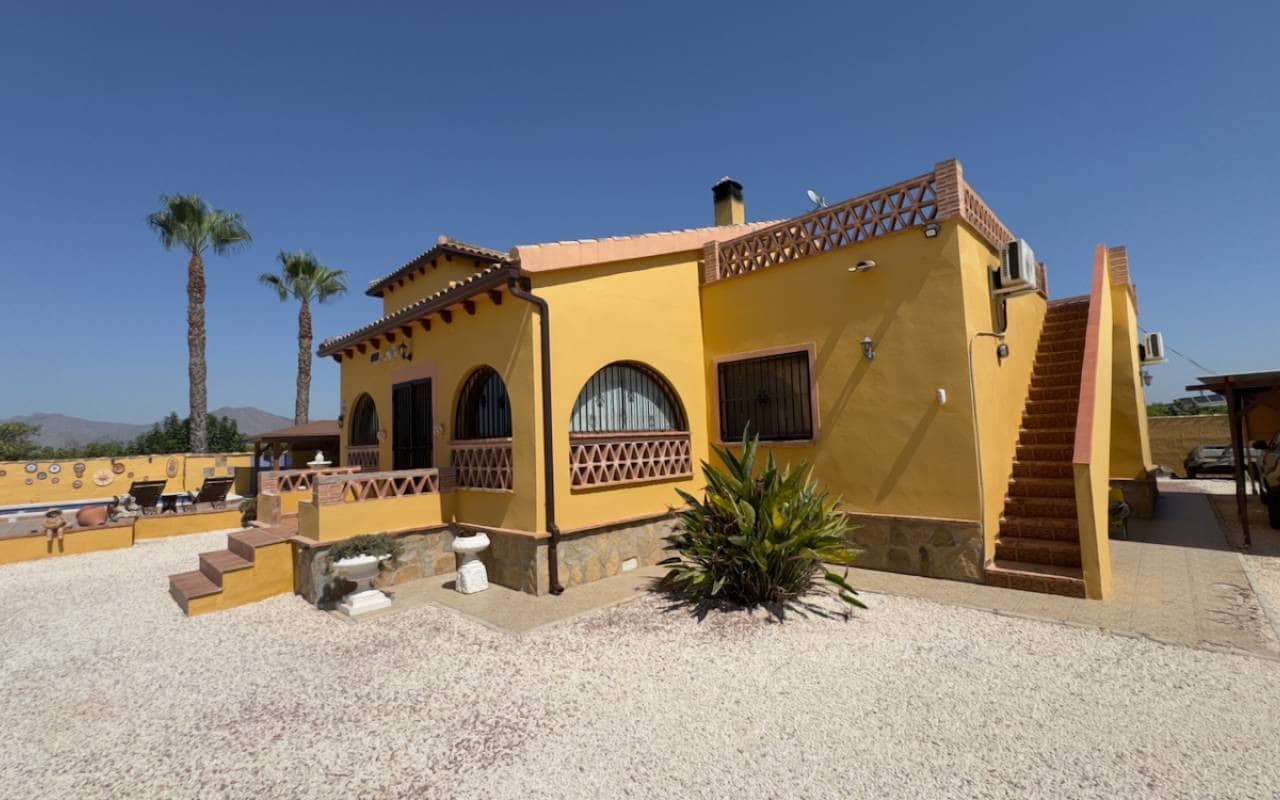 3 soverom Finca/Herregård til salgs i Orihuela med svømmebasseng - € 430 000 (Ref: 8687978)