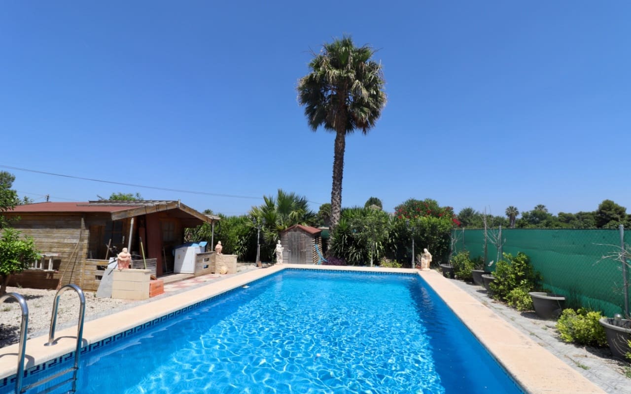 4 soveværelse Villa til salg i Heredades med swimmingpool - € 299.950 (Ref: 8694855)