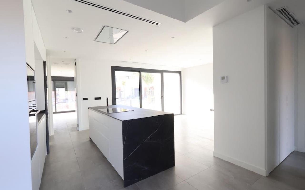 3 bedroom Villa for sale in Torre-Pacheco with pool - € 439,000 (Ref: 8698941)