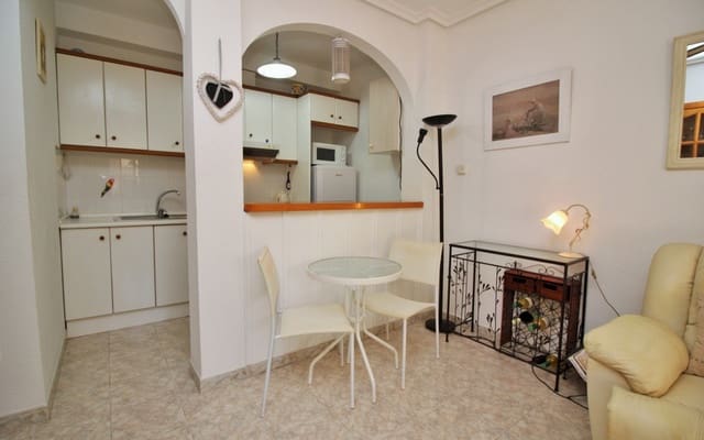 2 camera da letto Casa in vendita in Playa Flamenca, Orihuela con piscina - 189.950 € (Rif: 8707351)