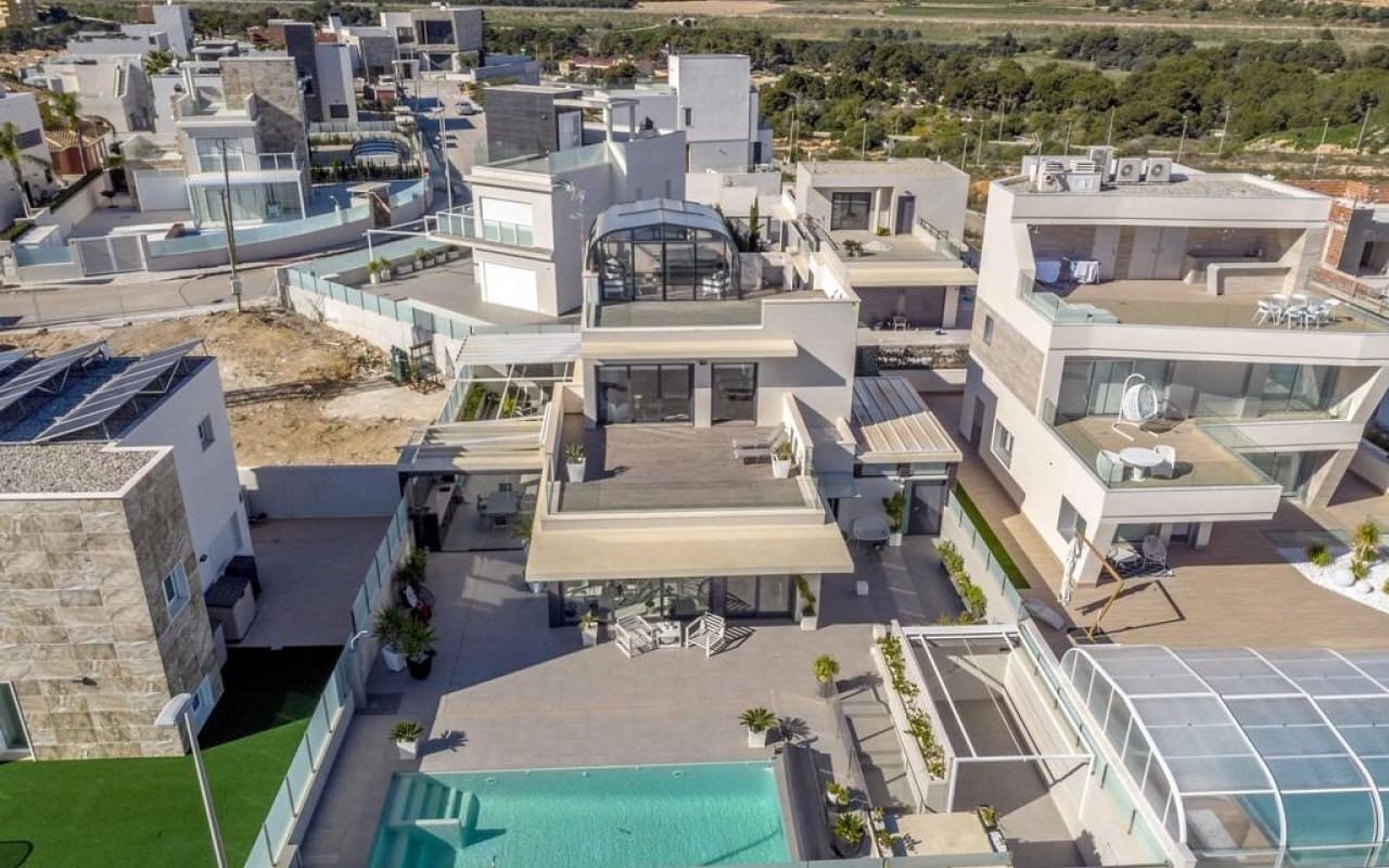 3 camera da letto Villa in vendita in Campoamor con piscina - 1.250.000 € (Rif: 8754041)
