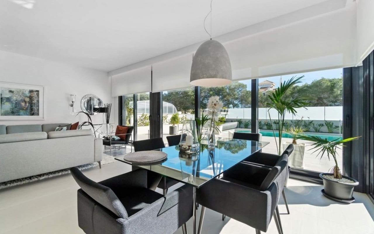 3 camera da letto Villa in vendita in Campoamor con piscina - 1.250.000 € (Rif: 8754041)