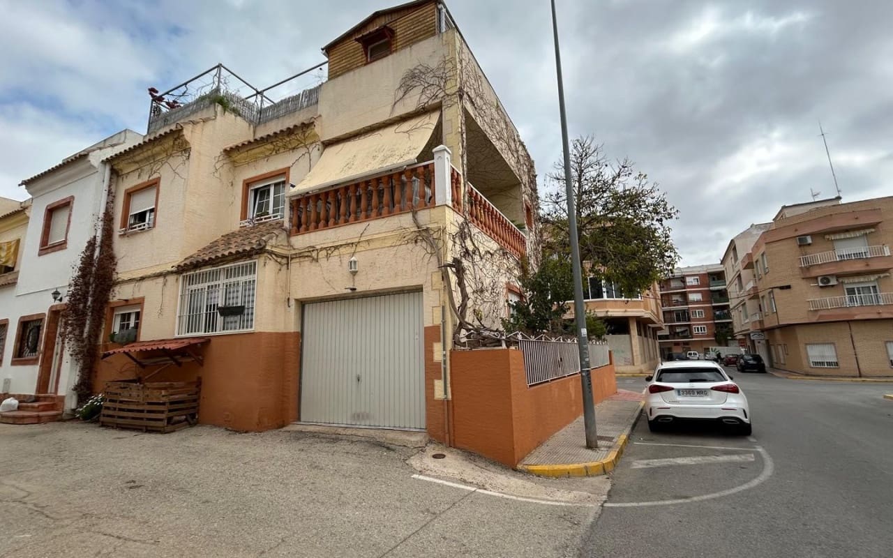 3 soveværelse Villa til salg i Los Montesinos - € 275.000 (Ref: 8847770)