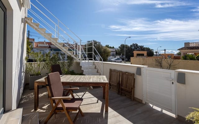 2 soveværelse Byhus til salg i El Chaparral - La Siesta - La Torreta, Torrevieja - € 175.000 (Ref: 8868668)