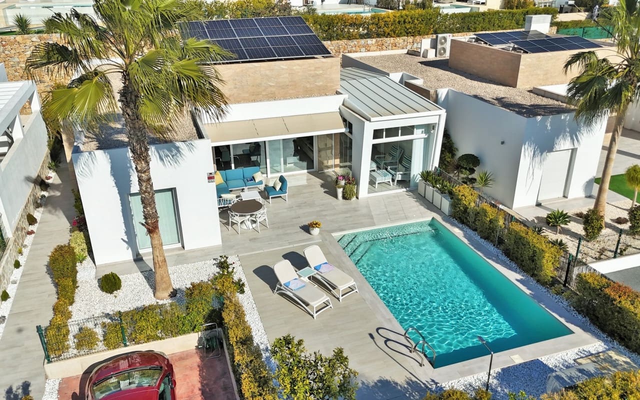 3 camera da letto Villa in vendita in Algorfa con piscina - 599.900 € (Rif: 8875451)