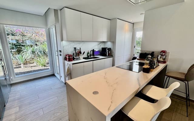 2 quarto Moradia para venda em Algorfa com piscina - 660 000 € (Ref: 8875460)